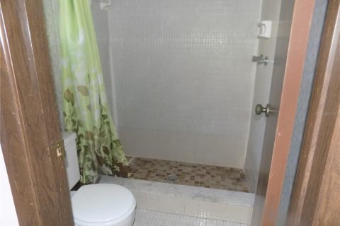 Condo in Gainesville, Florida, 2 bedrooms  № 2234627 - photo 12