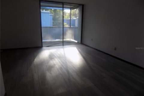 Condo in Gainesville, Florida, 2 bedrooms  № 2234627 - photo 5
