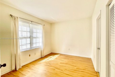 Condominio en venta en Miami Beach, Florida, 1 dormitorio, 50.17 m2 № 1700921 - foto 6