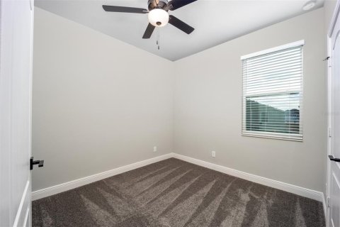 House in Lake Alfred, Florida 3 bedrooms, 143.07 sq.m. № 1616773 - photo 15