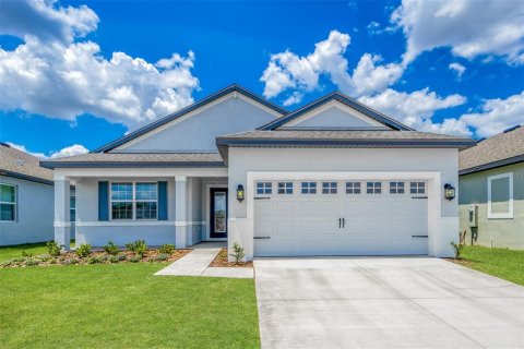 House in Lake Alfred, Florida 3 bedrooms, 143.07 sq.m. № 1616773 - photo 2