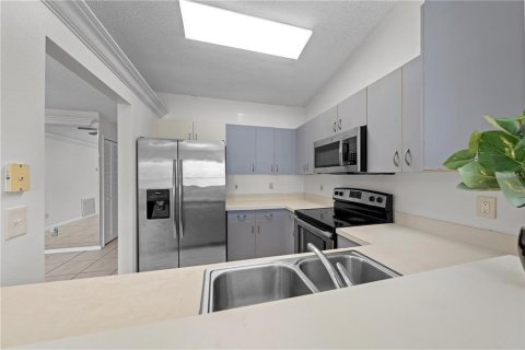 Villa ou maison à louer à Orlando, Floride: 3 chambres, 122.63 m2 № 2385611 - photo 23