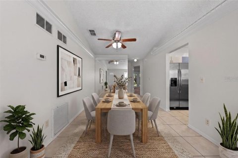 Villa ou maison à louer à Orlando, Floride: 3 chambres, 122.63 m2 № 2385611 - photo 17
