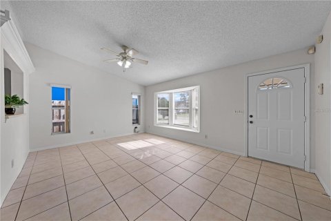 Villa ou maison à louer à Orlando, Floride: 3 chambres, 122.63 m2 № 2385611 - photo 8