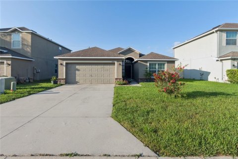 House in Hudson, Florida 4 bedrooms, 163.14 sq.m. № 2290520