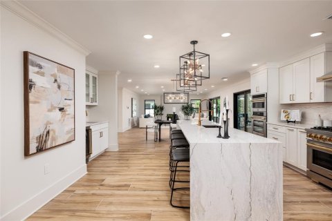 Villa ou maison à vendre à Saint Petersburg, Floride: 5 chambres, 281.12 m2 № 2110507 - photo 15
