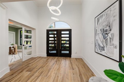 Villa ou maison à vendre à Saint Petersburg, Floride: 5 chambres, 281.12 m2 № 2110507 - photo 7