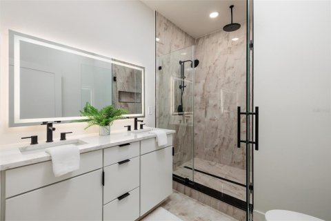 Villa ou maison à vendre à Saint Petersburg, Floride: 5 chambres, 281.12 m2 № 2110507 - photo 22