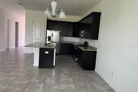 Villa ou maison à louer à Davenport, Floride: 3 chambres, 181.9 m2 № 1819582 - photo 16