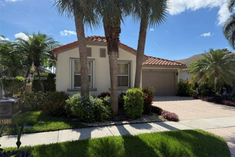 House in Boynton Beach, Florida 3 bedrooms, 155.33 sq.m. № 1882191 - photo 3