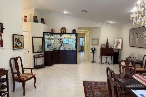 House in Boynton Beach, Florida 3 bedrooms, 155.33 sq.m. № 1882191 - photo 16