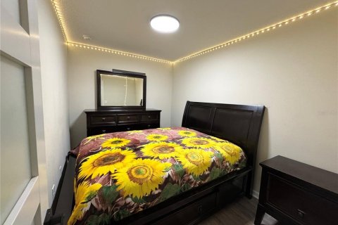 Casa en venta en Sarasota, Florida, 4 dormitorios, 159.98 m2 № 1550373 - foto 10