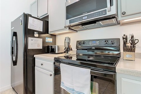 Touwnhouse à vendre à Kissimmee, Floride: 4 chambres, 151.99 m2 № 1644305 - photo 7