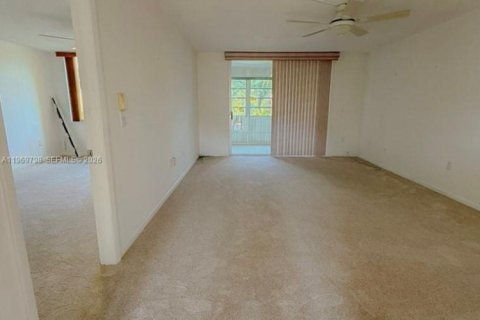Condominio en alquiler en Margate, Florida, 1 dormitorio, 66.89 m2 № 2030672 - foto 28