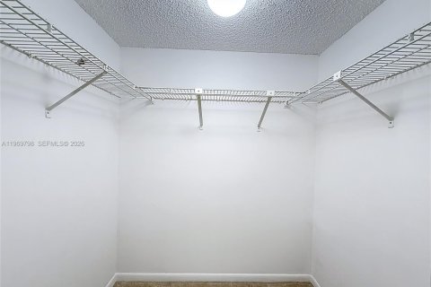 Condominio en alquiler en Margate, Florida, 1 dormitorio, 66.89 m2 № 2030672 - foto 22