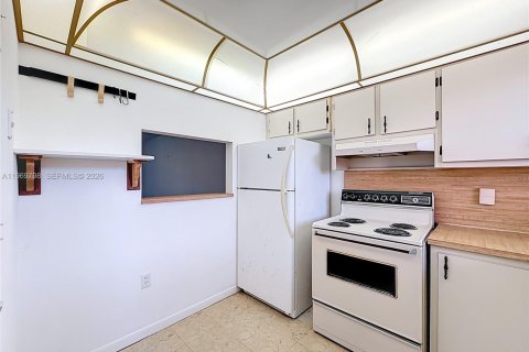 Condominio en alquiler en Margate, Florida, 1 dormitorio, 66.89 m2 № 2030672 - foto 14