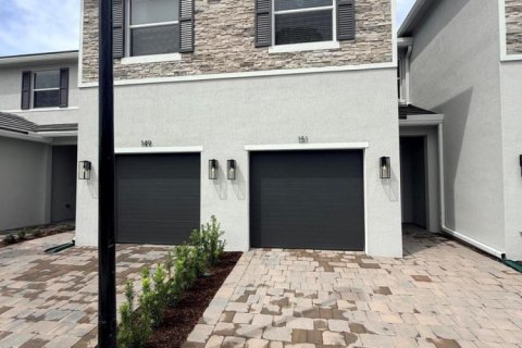 Townhouse in Royal Palm Beach, Florida 3 bedrooms, 142.33 sq.m. № 2365771