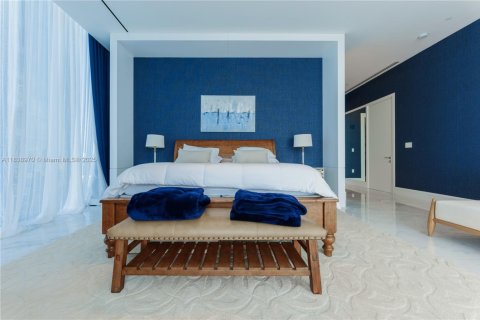 Condo in Sunny Isles Beach, Florida, 3 bedrooms  № 1937058 - photo 27