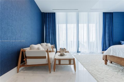 Condo in Sunny Isles Beach, Florida, 3 bedrooms  № 1937058 - photo 25