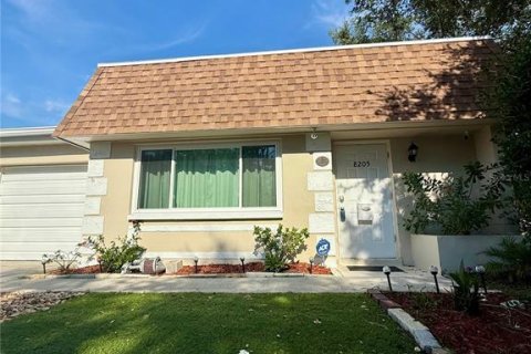 Купить кондоминиум в Пинеллас-Парк, Флорида 7 комнат, 83.8м2, № 1909436 - фото 2