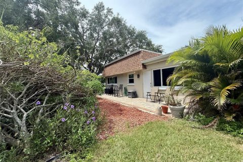 Купить кондоминиум в Пинеллас-Парк, Флорида 7 комнат, 83.8м2, № 1909436 - фото 15