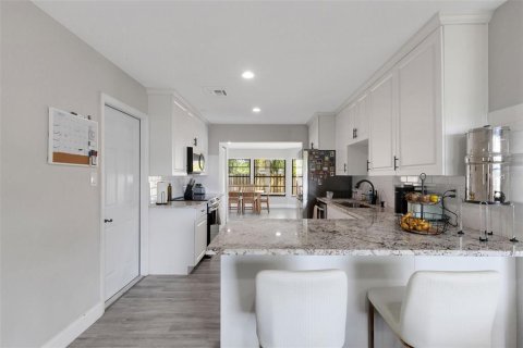 Casa en venta en Sarasota, Florida, 4 dormitorios, 199.93 m2 № 1592914 - foto 6