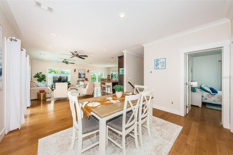 Casa en alquiler en Redington Beach, Florida, 3 dormitorios, 164.62 m2 № 1906739 - foto 12