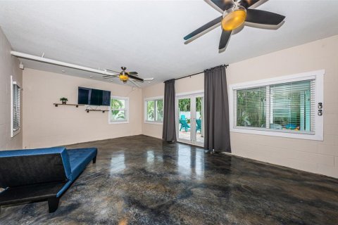 Casa en alquiler en Redington Beach, Florida, 3 dormitorios, 164.62 m2 № 1906739 - foto 19