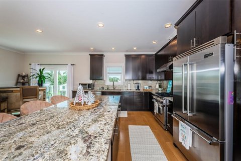 Casa en alquiler en Redington Beach, Florida, 3 dormitorios, 164.62 m2 № 1906739 - foto 4