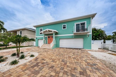 Casa en alquiler en Redington Beach, Florida, 3 dormitorios, 164.62 m2 № 1906739 - foto 17