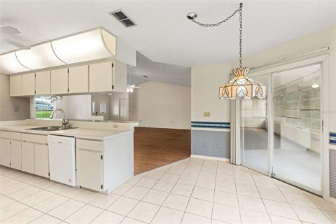 Купить виллу или дом в Спринг-Хилл, Флорида 5 комнат, 147.62м2, № 1769512 - фото 17