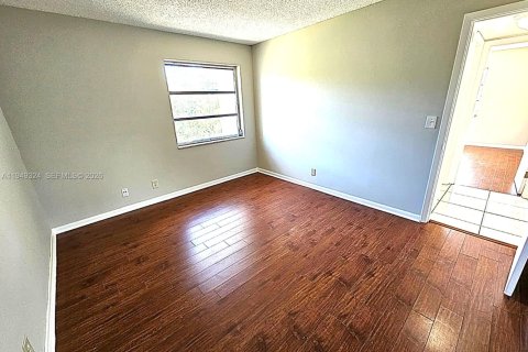 Снять в аренду кондоминиум в Бока-Ратон, Флорида 3 спальни, 119.47м2, № 2005141 - фото 20