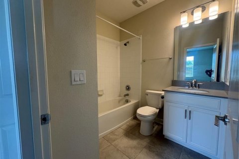 Adosado en alquiler en Kissimmee, Florida, 3 dormitorios, 171.68 m2 № 1907877 - foto 21