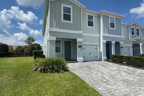 Adosado en alquiler en Kissimmee, Florida, 3 dormitorios, 171.68 m2 № 1907877 - foto 2