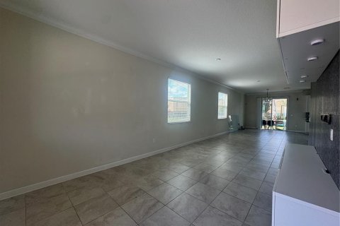 Adosado en alquiler en Kissimmee, Florida, 3 dormitorios, 171.68 m2 № 1907877 - foto 5