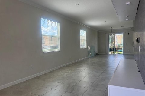 Adosado en alquiler en Kissimmee, Florida, 3 dormitorios, 171.68 m2 № 1907877 - foto 6