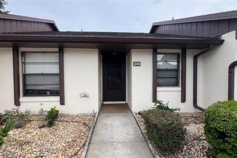 Condo in DeBary, Florida, 2 bedrooms  № 2394148