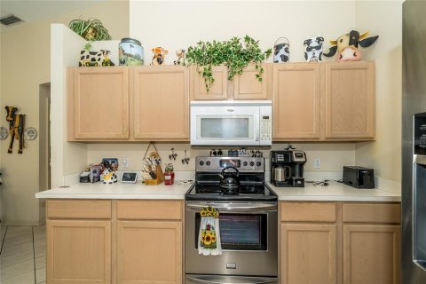 Casa en venta en Dade City, Florida, 3 dormitorios, 160.26 m2 № 1736247 - foto 8