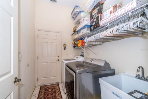 Casa en venta en Dade City, Florida, 3 dormitorios, 160.26 m2 № 1736247 - foto 24