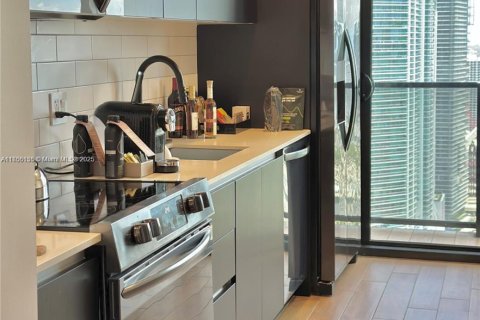 Copropriété à vendre à Miami, Floride: 1 chambre, 41.06 m2 № 1957906 - photo 11