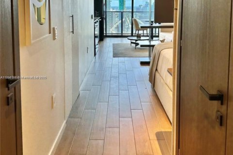 Copropriété à vendre à Miami, Floride: 1 chambre, 41.06 m2 № 1957906 - photo 15