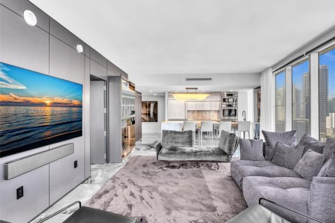 Copropriété à vendre à Miami, Floride: 2 chambres, 108.51 m2 № 2069535 - photo 23