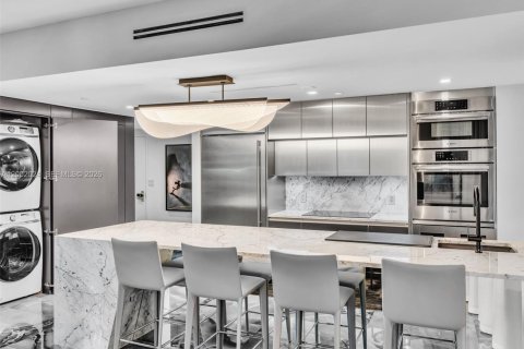 Copropriété à vendre à Miami, Floride: 2 chambres, 108.51 m2 № 2069535 - photo 21