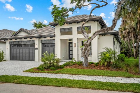 Villa ou maison à vendre à Vero Beach, Floride: 3 chambres, 274.43 m2 № 2174042 - photo 2