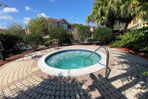 Condominio en alquiler en Orlando, Florida, 2 dormitorios, 98.38 m2 № 1886165 - foto 28