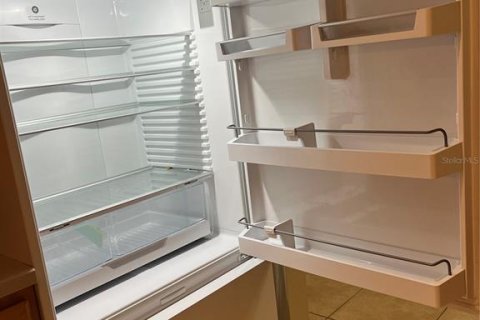 Condominio en alquiler en Orlando, Florida, 2 dormitorios, 98.38 m2 № 1886165 - foto 9