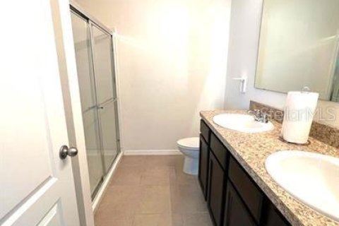 Adosado en alquiler en Davenport, Florida, 3 dormitorios, 160.16 m2 № 1904902 - foto 13