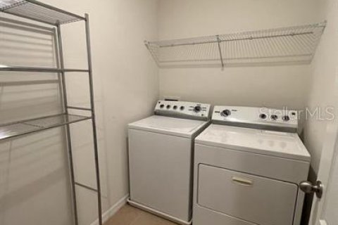 Adosado en alquiler en Davenport, Florida, 3 dormitorios, 160.16 m2 № 1904902 - foto 19