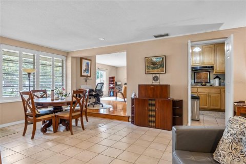 Villa ou maison à vendre à Tampa, Floride: 3 chambres, 206.06 m2 № 1911983 - photo 12