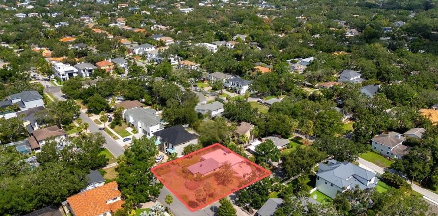 Casa en Tampa, Florida 3 dormitorios, 206.06 m2 № 1911983